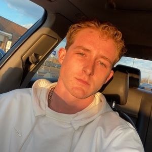 Meet your Posher, Cameron